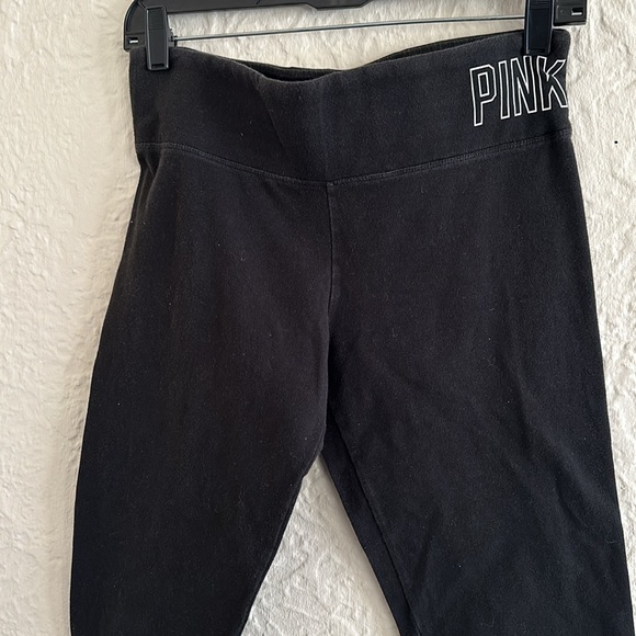 Victoria’s Secret Pink White Sox Sequin Bling Black Cropped Capri Leggings MLB M - Picture 3 of 7